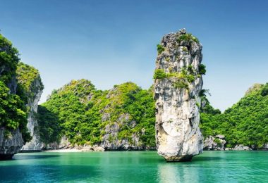 Halong Bay Islet