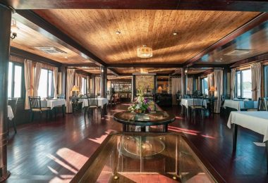 Jasmine Cruise Dinning