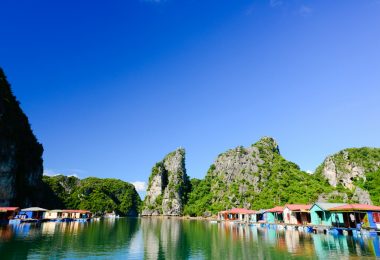 Bai Tu Long Bay - Vung Vieng