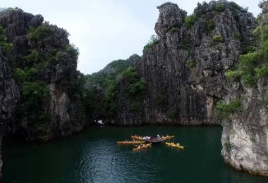 Indochine Cruise Floating Bar