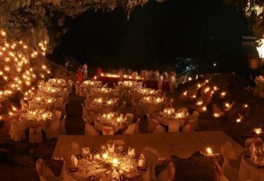 Gala Dinner In The Cave