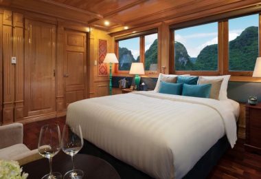 Maya Cruise Ruby Room