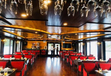 Sky Garden Cruise Halong Bay Dining Room