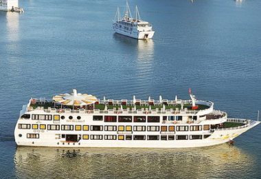 Starlight Cruise Bai Tu Long BM