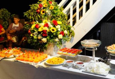 Sunset cooktail party Bai Tho