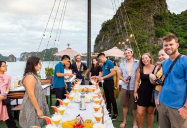 Sunset tea in the afternoon on Swan