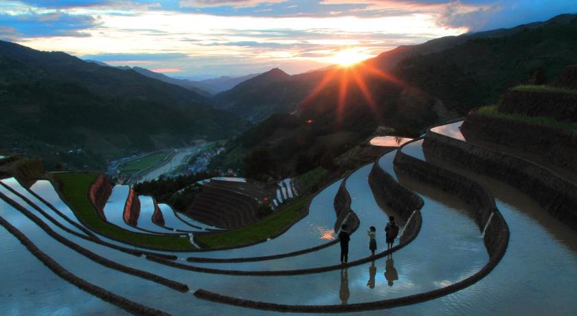 Suoi Giang: Travel, Map, Photo, Tours