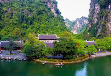 Trang An Rowing Boat