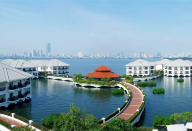 Intercontinental hanoi Hotel Lake View